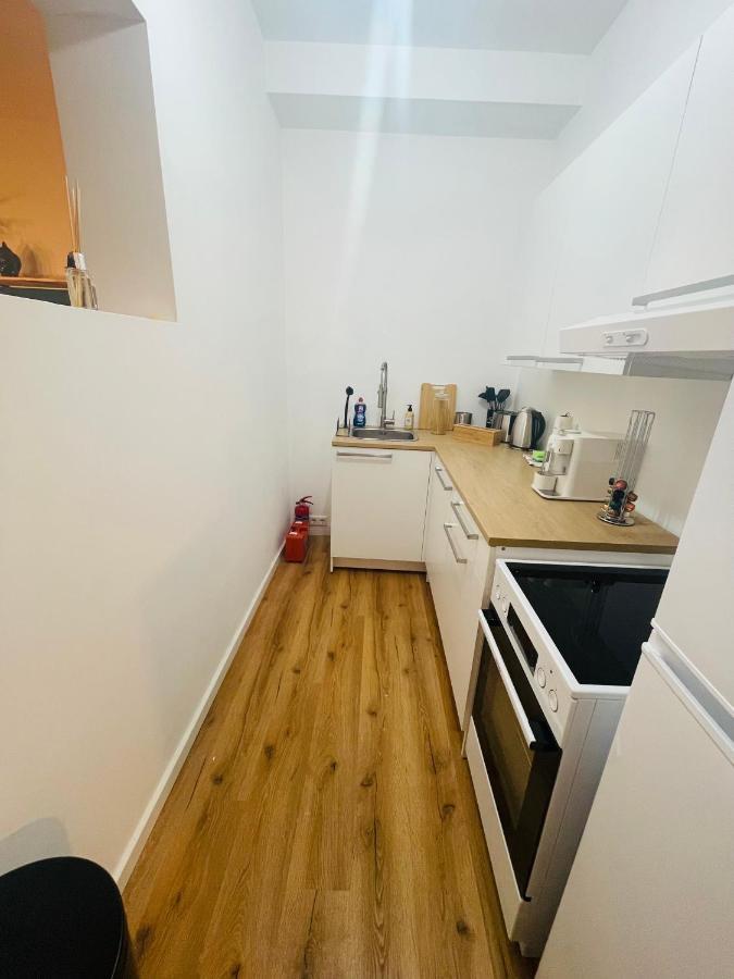 Modern * Gemuetlich * Nespresso * Terrasse * Netflix Appartement Duisburg Buitenkant foto